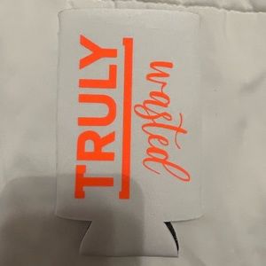 🦈FWP truly slim can koozie